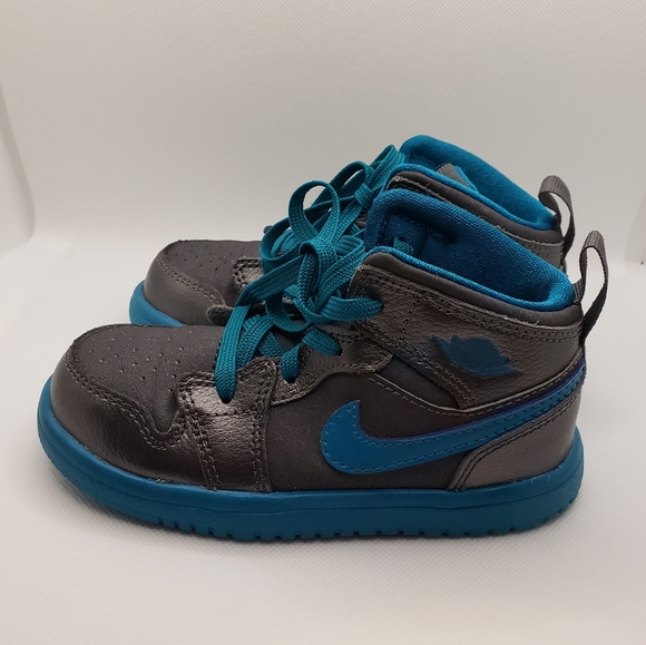 Air Jordan 1 Mid Flex - Picture 8 of 8